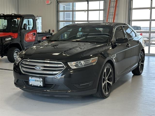 used 2015 Ford Taurus car, priced at $10,500