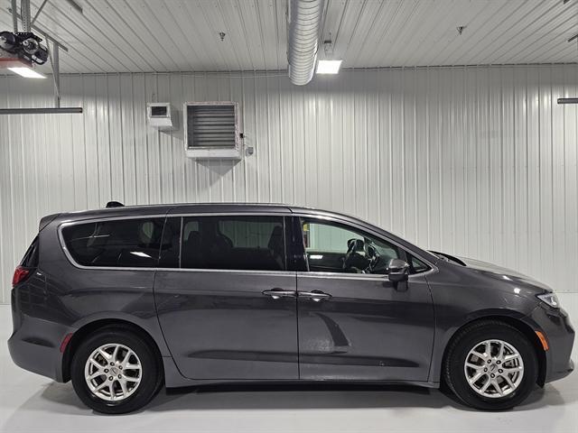 used 2023 Chrysler Pacifica car, priced at $26,000