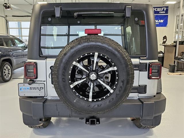 used 2012 Jeep Wrangler Unlimited car, priced at $17,500