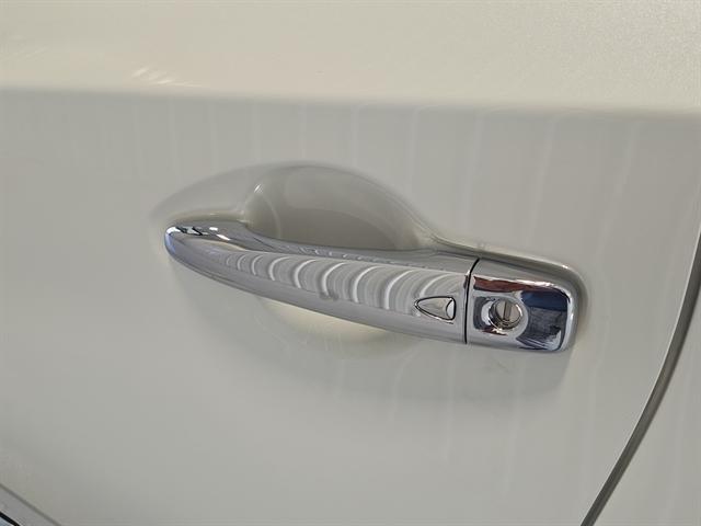 used 2024 Nissan Murano car, priced at $40,000
