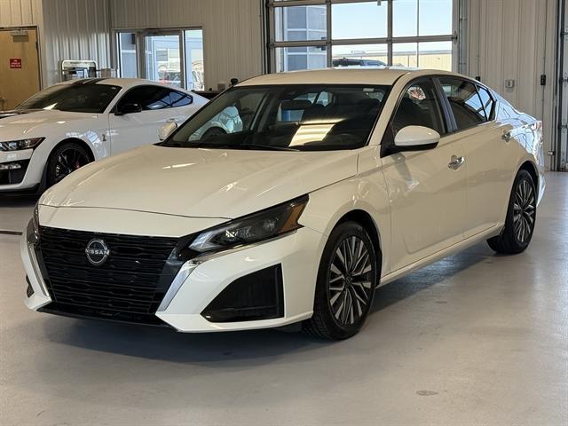 used 2023 Nissan Altima car, priced at $19,500