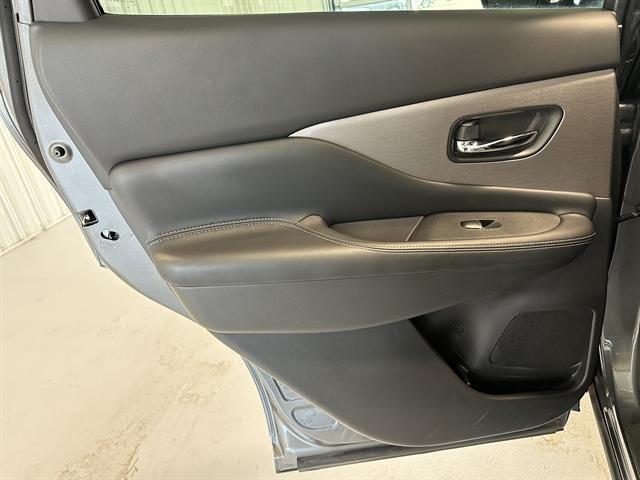 used 2022 Nissan Murano car, priced at $30,000