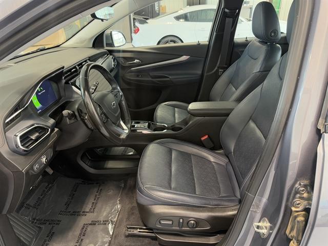 used 2022 Chevrolet Bolt EUV car, priced at $18,000
