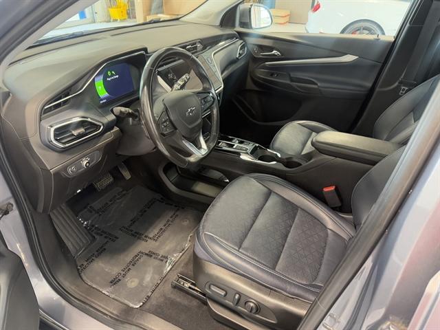 used 2022 Chevrolet Bolt EUV car, priced at $18,000