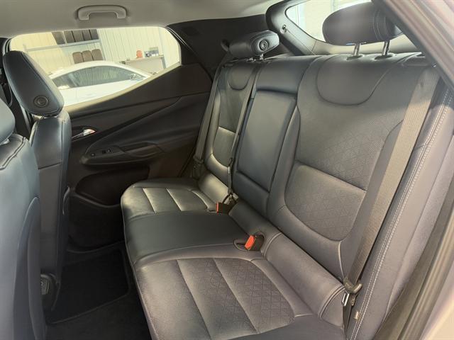 used 2022 Chevrolet Bolt EUV car, priced at $18,000