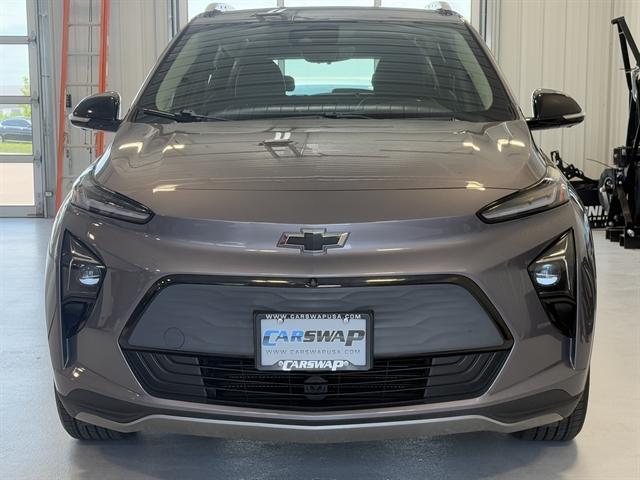 used 2022 Chevrolet Bolt EUV car, priced at $18,000