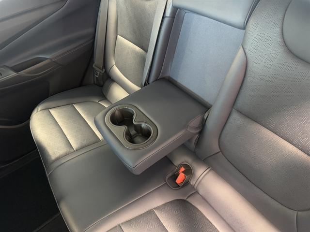 used 2022 Chevrolet Bolt EUV car, priced at $18,000