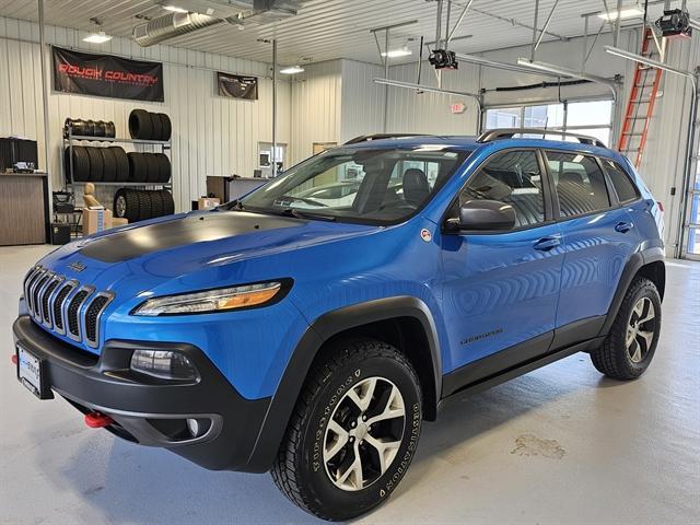 used 2017 Jeep Cherokee car, priced at $17,556