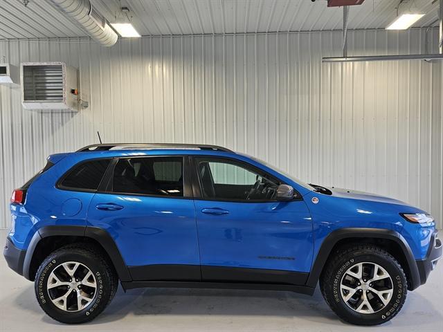 used 2017 Jeep Cherokee car, priced at $17,556