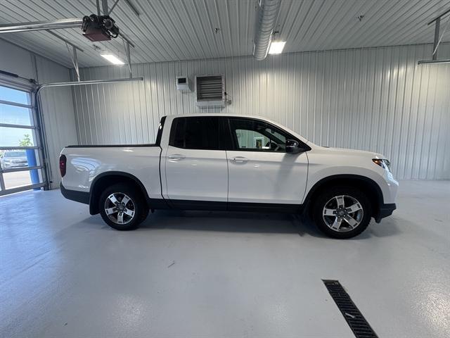 used 2024 Honda Ridgeline car, priced at $40,000