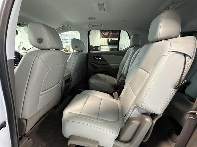 used 2020 Chevrolet Traverse car, priced at $27,000