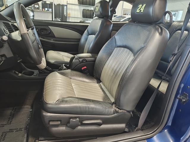 used 2003 Chevrolet Monte Carlo car, priced at $13,000