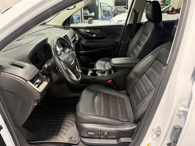 used 2022 GMC Terrain car, priced at $26,000