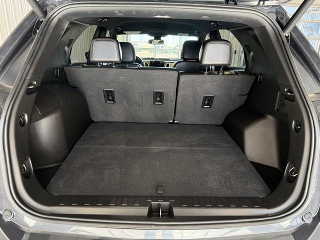 used 2022 Chevrolet Equinox car, priced at $23,000
