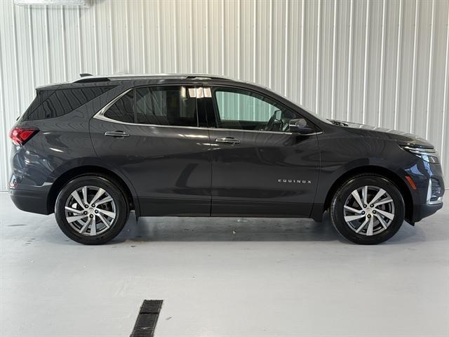 used 2022 Chevrolet Equinox car, priced at $23,000