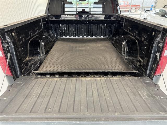 used 2022 Chevrolet Silverado 1500 car, priced at $33,000
