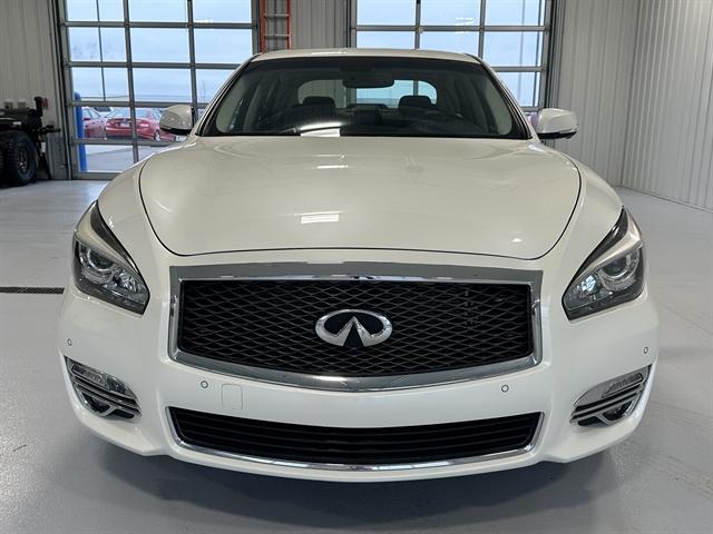 used 2019 INFINITI Q70 car, priced at $22,000