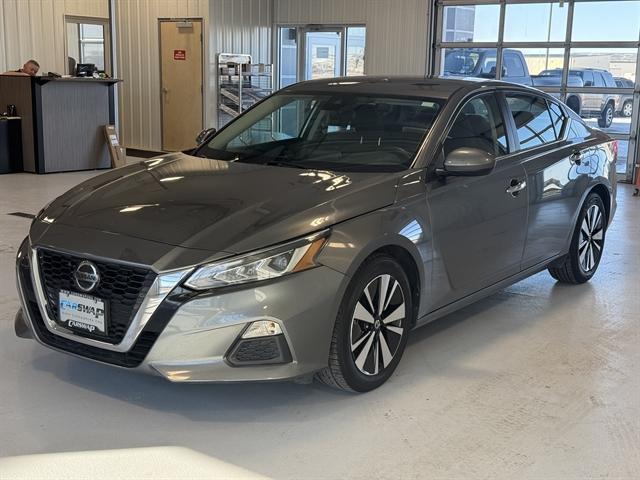 used 2022 Nissan Altima car, priced at $20,000