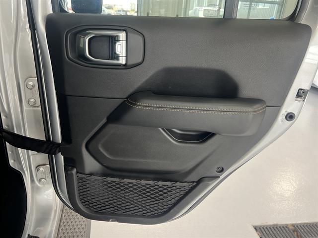 used 2022 Jeep Gladiator car, priced at $35,000