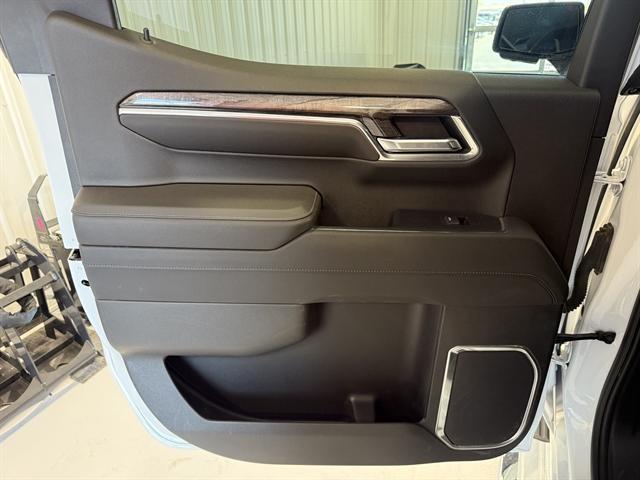 used 2023 Chevrolet Silverado 1500 car, priced at $38,000