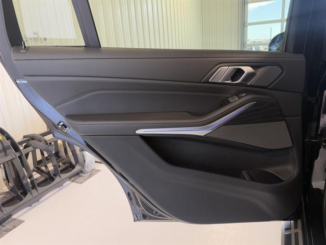 used 2019 BMW X7 car, priced at $40,000