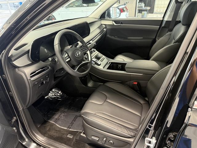 used 2025 Hyundai Palisade car, priced at $41,000