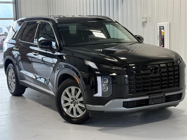 used 2025 Hyundai Palisade car, priced at $41,000
