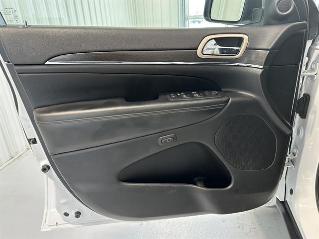used 2017 Jeep Grand Cherokee car, priced at $20,000