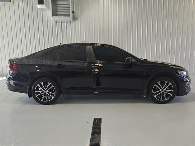 used 2024 Volkswagen Jetta car, priced at $23,000