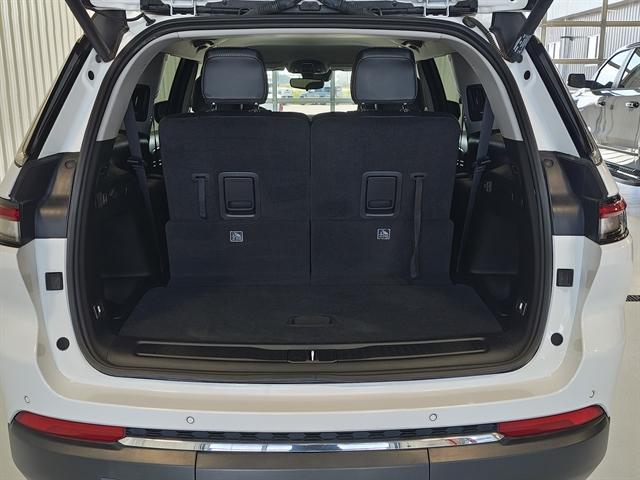 used 2022 Jeep Grand Cherokee L car, priced at $35,362