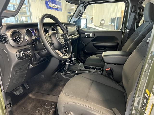 used 2021 Jeep Wrangler Unlimited car, priced at $32,000