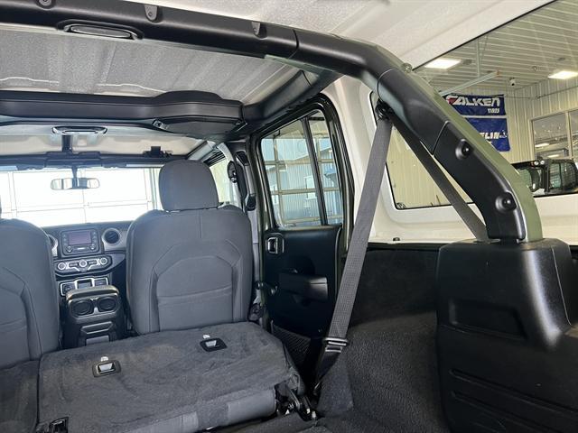 used 2021 Jeep Wrangler Unlimited car, priced at $32,000