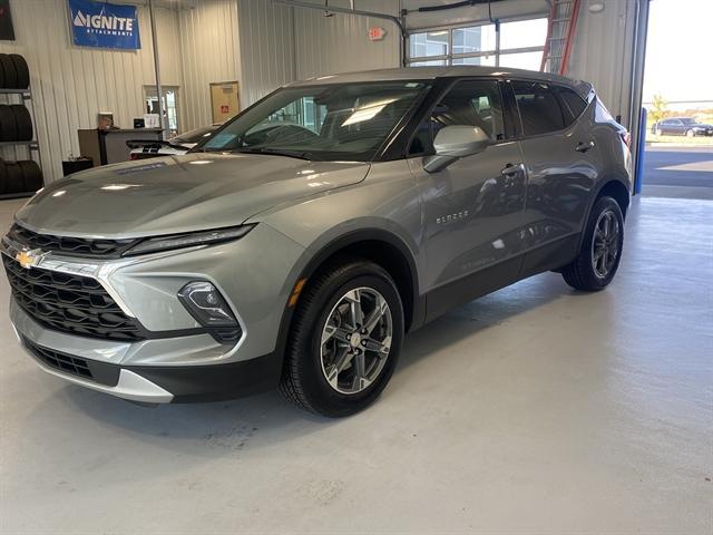 used 2025 Chevrolet Blazer car, priced at $34,000