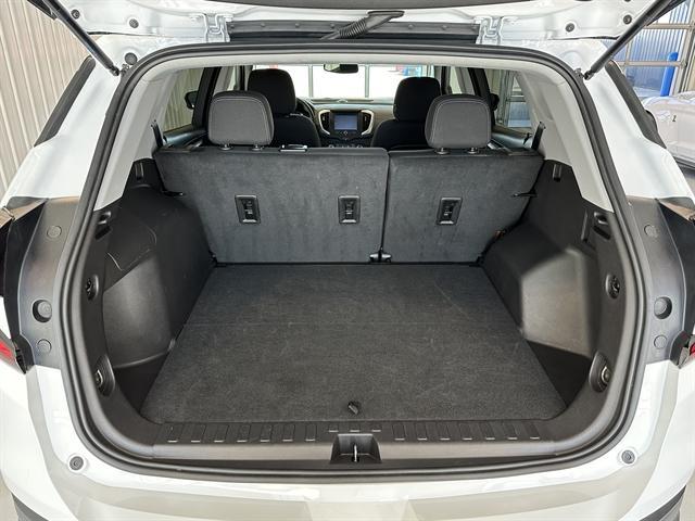 used 2024 GMC Terrain car, priced at $26,000