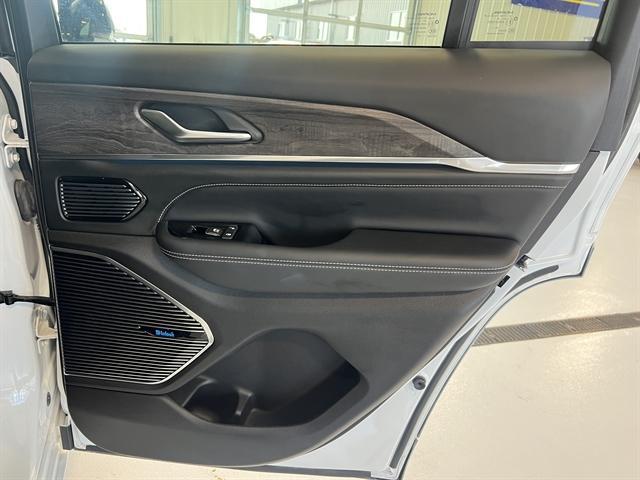 used 2023 Jeep Grand Cherokee 4xe car, priced at $37,639