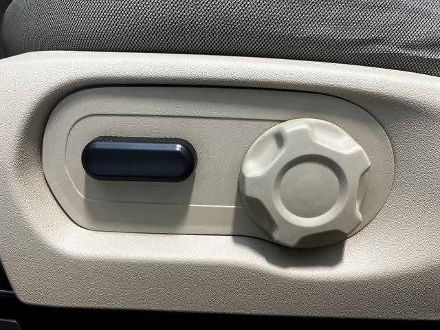 used 2015 Ford Taurus car, priced at $11,000