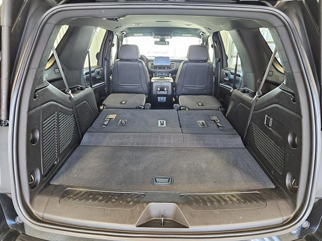 used 2021 GMC Yukon car, priced at $39,998