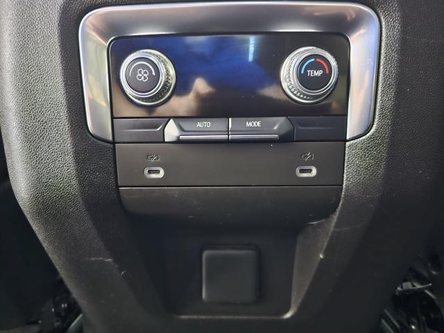 used 2021 GMC Yukon car, priced at $39,998