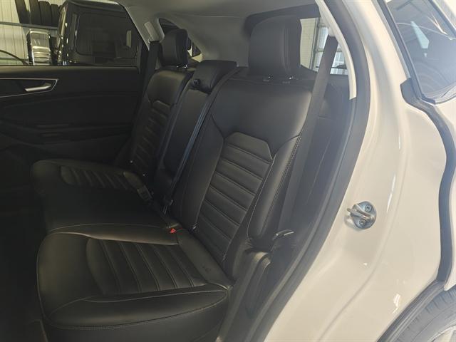 used 2024 Ford Edge car, priced at $30,000