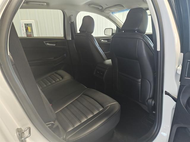 used 2024 Ford Edge car, priced at $30,000