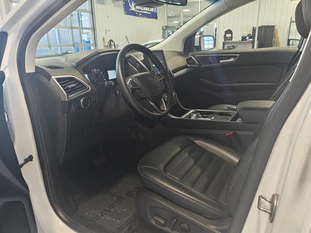 used 2024 Ford Edge car, priced at $30,000