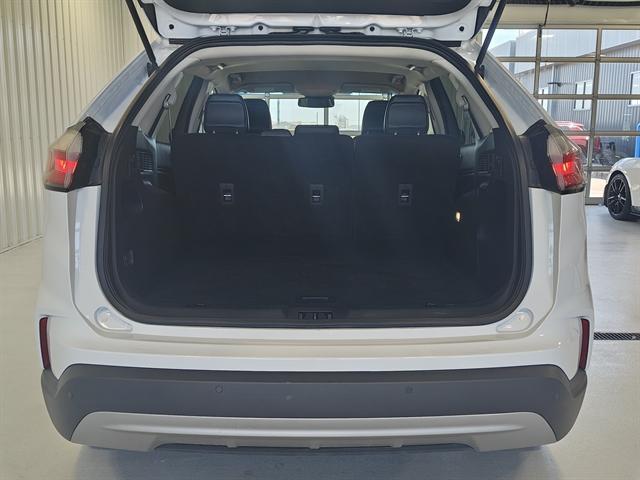 used 2024 Ford Edge car, priced at $30,000