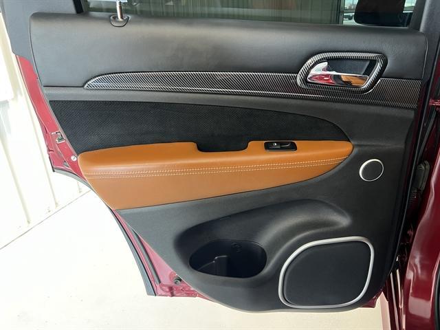 used 2015 Jeep Grand Cherokee car, priced at $34,000