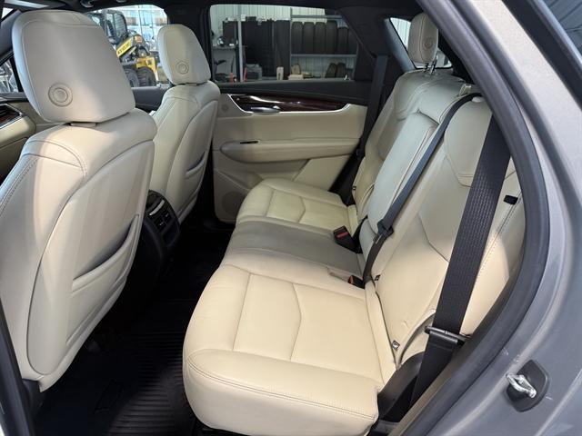 used 2019 Cadillac XT5 car, priced at $19,000