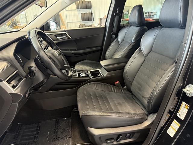 used 2022 Mitsubishi Outlander car, priced at $26,000