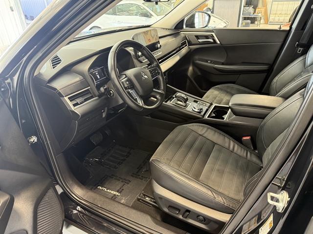used 2022 Mitsubishi Outlander car, priced at $26,000