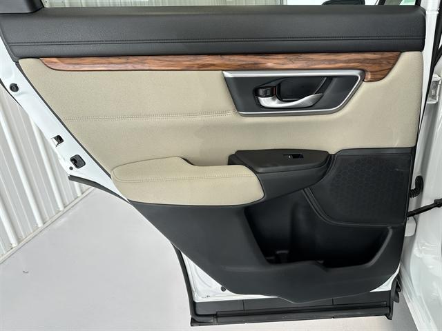 used 2021 Honda CR-V car, priced at $27,500