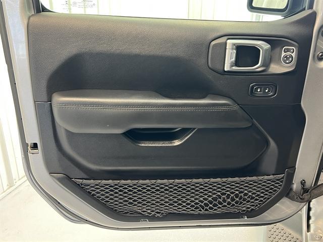 used 2021 Jeep Wrangler Unlimited car, priced at $35,997