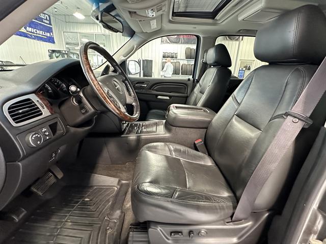 used 2012 GMC Yukon car, priced at $13,200