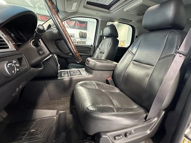 used 2012 GMC Yukon car, priced at $13,200